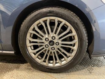 FORD FOCUS 2.0 EcoBlue Titanium X Hatchback 5dr Diesel Auto Euro 6 (s/s) (1