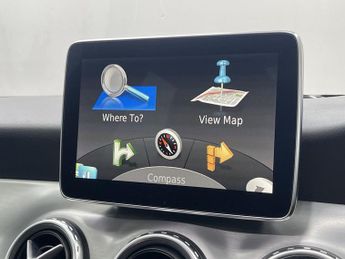 MERCEDES-BENZ GLA 2.1 GLA220d AMG Line (Premium Plus) SUV 5dr Diesel 7G-DCT 4MATIC