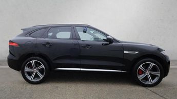 JAGUAR F-PACE 3.0 V6 S SUV 5dr Petrol Auto AWD Euro 6 (s/s) (380 ps)