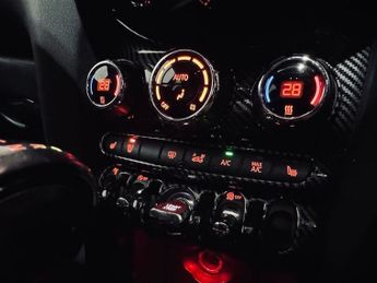 MINI HATCH 2.0 Cooper S Hatchback 5dr Petrol Auto Euro 6 (s/s) (192 ps)