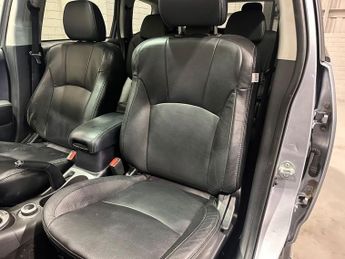 MITSUBISHI OUTLANDER 2.2 DI-D GX4 SUV 5dr Diesel SST 4WD Euro 5 (154 ps)