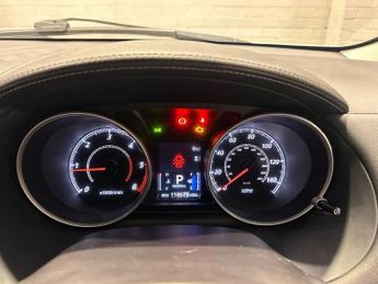 MITSUBISHI OUTLANDER 2.2 DI-D GX4 SUV 5dr Diesel SST 4WD Euro 5 (154 ps)