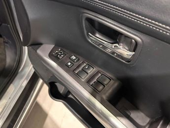 MITSUBISHI OUTLANDER 2.2 DI-D GX4 SUV 5dr Diesel SST 4WD Euro 5 (154 ps)