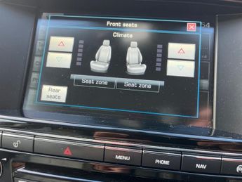 JAGUAR XJ 3.0d V6 Premium Luxury Saloon 4dr Diesel Auto Euro 5 (s/s) (LWB)