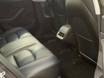 TESLA Model 3 (Dual Motor) Performance Saloon 4dr Electric Auto 4WDE (Performa