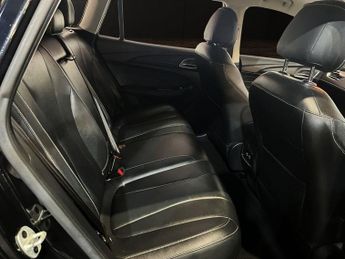 MG MG5 52.5kWh Exclusive Estate 5dr Electric Auto (156 ps)