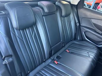 PEUGEOT 3008 1.6 BlueHDi Allure SUV 5dr Diesel EAT Euro 6 (s/s) (120 ps)