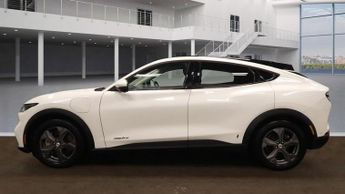 FORD MUSTANG MACH-E Standard Range 70kWh SUV 5dr Electric Automatic (269 ps)
