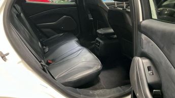 FORD MUSTANG MACH-E Standard Range 70kWh SUV 5dr Electric Automatic (269 ps)
