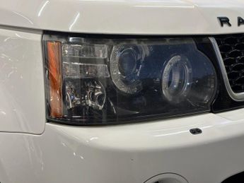 LAND ROVER RANGE ROVER SPORT 3.0 SD V6 Autobiography Sport SUV 5 Door Diesel Automatic White 