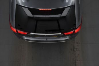 MITSUBISHI OUTLANDER 2.0h 12kWh Juro SUV 5dr Petrol Plug-in Hybrid CVT 4WD Euro 6 (s/