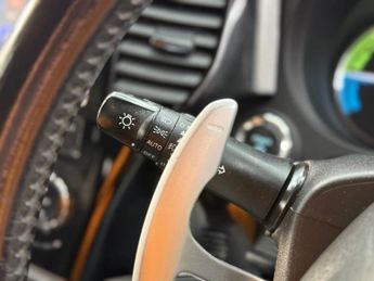 MITSUBISHI OUTLANDER 2.0h 12kWh Juro SUV 5dr Petrol Plug-in Hybrid CVT 4WD Euro 6 (s/