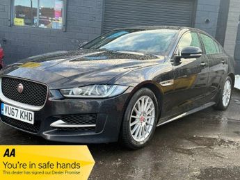Jaguar XE 2.0d R-Sport Saloon 4dr Diesel Manual Euro 6 (s/s) (163 ps)