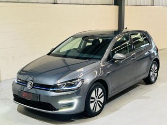 VOLKSWAGEN E-GOLF 35.8kWh e-Golf Hatchback 5dr Electric Auto (136 ps)