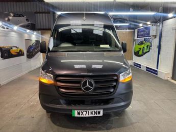 MERCEDES-BENZ eSprinter 55kWh Progressive Panel Van 5dr Electric Auto FWD L2 H2 20kW Cha