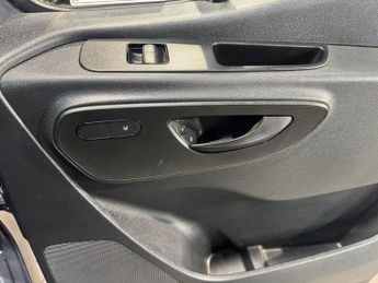 MERCEDES-BENZ eSprinter 55kWh Progressive Panel Van 5dr Electric Auto FWD L2 H2 20kW Cha