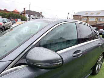 MERCEDES-BENZ C-CLASS 2.1 C220d AMG Line Saloon 4dr Diesel G-Tronic+ Euro 6 (s/s) (170