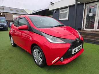Toyota AYGO 1.0 VVT-i x-pression Hatchback 5dr Petrol Manual Euro 5 Euro 5 (