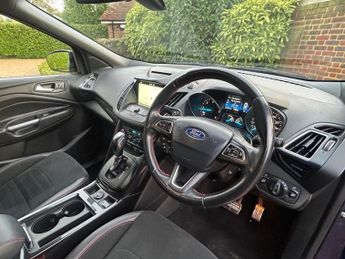 FORD KUGA 1.5 TDCi ST-Line SUV 5dr Diesel Powershift Euro 6 (s/s) (120 ps)