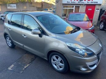 RENAULT SCENIC 1.5 dCi Dynamique TomTom MPV 5dr Diesel Manual Euro 5 (s/s) (110