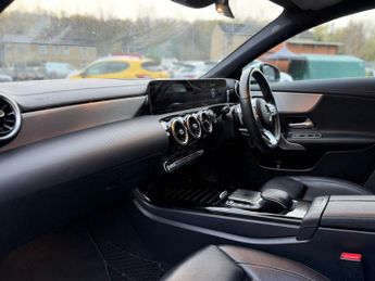 MERCEDES-BENZ CLA 1.3 CLA200 AMG Line Coupe 4dr Petrol 7G-DCT Euro 6 (s/s) (163 ps