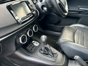 ALFA ROMEO GIULIETTA 2.0 JTDM-2 Speciale Hatchback 5dr Diesel TCT Euro 6 (s/s) (175 b