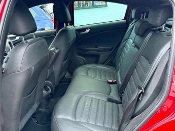 ALFA ROMEO GIULIETTA 2.0 JTDM-2 Speciale Hatchback 5dr Diesel TCT Euro 6 (s/s) (175 b