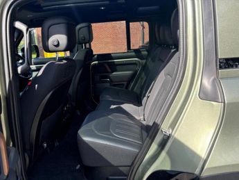 LAND ROVER DEFENDER 3.0 P400 MHEV X SUV 5dr Petrol Auto 4WD Euro 6 (s/s) (400 ps)