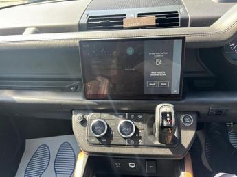 LAND ROVER DEFENDER 3.0 P400 MHEV X SUV 5dr Petrol Auto 4WD Euro 6 (s/s) (400 ps)