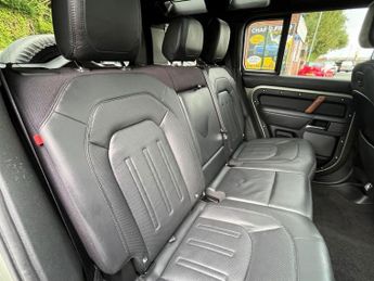 LAND ROVER DEFENDER 3.0 P400 MHEV X SUV 5dr Petrol Auto 4WD Euro 6 (s/s) (400 ps)