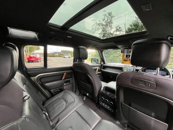 LAND ROVER DEFENDER 3.0 P400 MHEV X SUV 5dr Petrol Auto 4WD Euro 6 (s/s) (400 ps)
