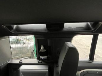LAND ROVER DEFENDER 3.0 P400 MHEV X SUV 5dr Petrol Auto 4WD Euro 6 (s/s) (400 ps)