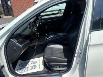 BMW M5 5.0 V8 Saloon 4dr Petrol SMG Euro 4 (507 ps)