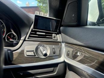 BMW M5 5.0 V8 Saloon 4dr Petrol SMG Euro 4 (507 ps)