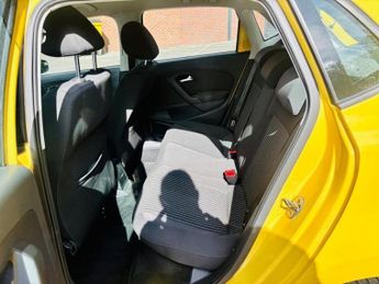 VOLKSWAGEN POLO 1.2 TSI BlueMotion Tech SE Hatchback 5dr Petrol DSG Euro 6 (s/s)