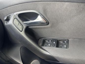 VOLKSWAGEN POLO 1.2 TSI BlueMotion Tech SE Hatchback 5dr Petrol DSG Euro 6 (s/s)