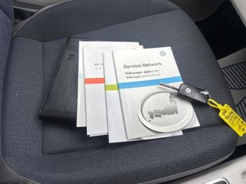 VOLKSWAGEN UP! Hatchback 1.0 Move up! (2014/14)