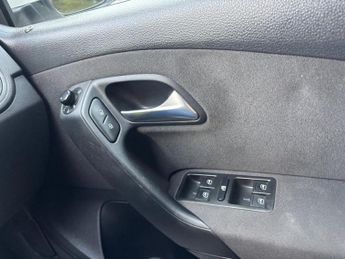 VOLKSWAGEN POLO Hatchback 1.4 Match Edition (2000/60)