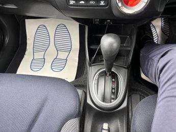 HONDA JAZZ 1.4 i-VTEC EX Hatchback 5dr Petrol CVT Euro 5 (99 ps)