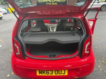 VOLKSWAGEN UP! Hatchback 1.0 BlueMotion Tech High up! (2014/63)