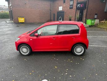 VOLKSWAGEN UP! Hatchback 1.0 BlueMotion Tech High up! (2014/63)