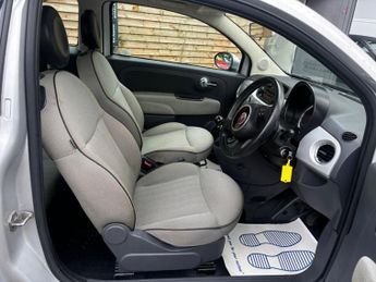 FIAT 500 1.2 Lounge Hatchback 3dr Petrol Manual Euro 5 (s/s) (69 bhp)