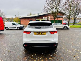 JAGUAR F-PACE 2.0 D180 Prestige SUV 5dr Diesel Auto Euro 6 (s/s) (180 ps)