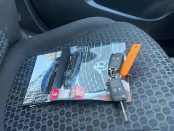 VAUXHALL CORSA 1.4i ecoTEC Design Hatchback 5dr Petrol Easytronic Euro 6 (s/s) 