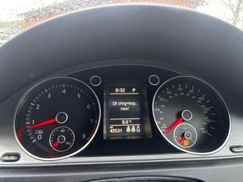 VOLKSWAGEN PASSAT SE FSI