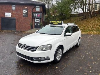 VOLKSWAGEN PASSAT SE FSI