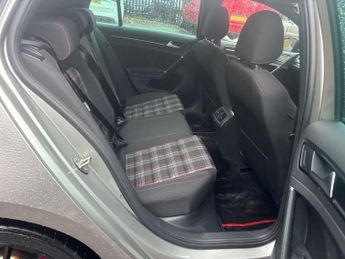 VOLKSWAGEN GOLF 2.0 TSI GTI TCR HATCHBACK 5DR PETROL DSG EURO 6 (S/S) (290 PS)