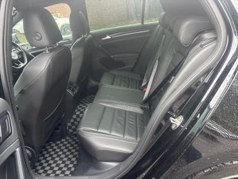 VOLKSWAGEN GOLF 2.0 TSI R HATCHBACK 5DR PETROL DSG 4MOTION EURO 6 (S/S) (320 PS)