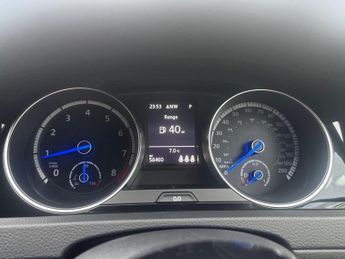 VOLKSWAGEN GOLF 2.0 TSI R HATCHBACK 5DR PETROL DSG 4MOTION EURO 6 (S/S) (320 PS)