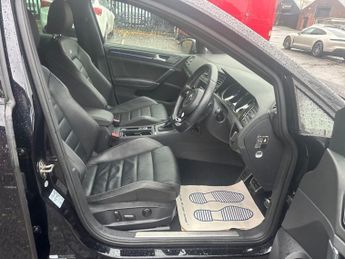 VOLKSWAGEN GOLF 2.0 TSI R HATCHBACK 5DR PETROL DSG 4MOTION EURO 6 (S/S) (320 PS)